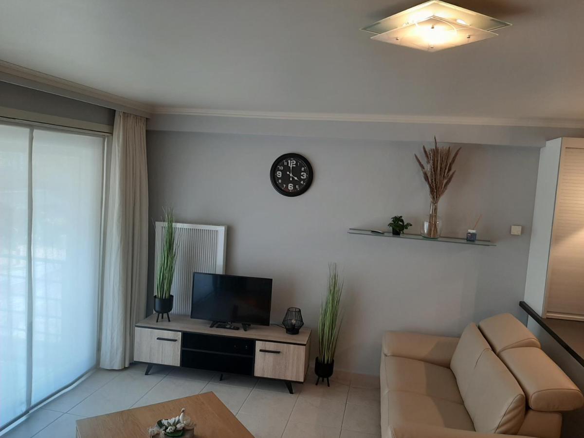 House Kimberly 194, Bus 102 Apartment นิวว์ปอร์ท ภายนอก รูปภาพ