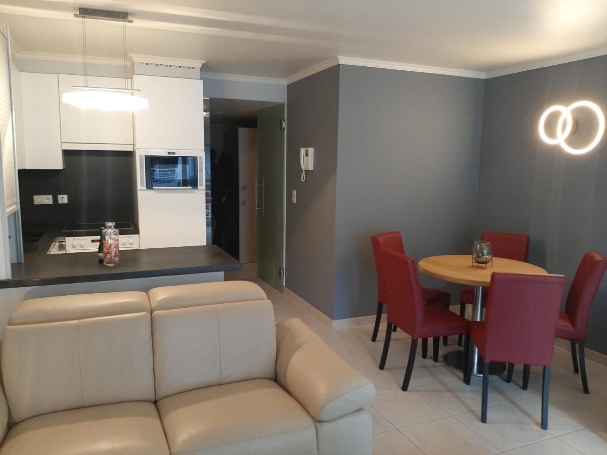 House Kimberly 194, Bus 102 Apartment นิวว์ปอร์ท ภายนอก รูปภาพ